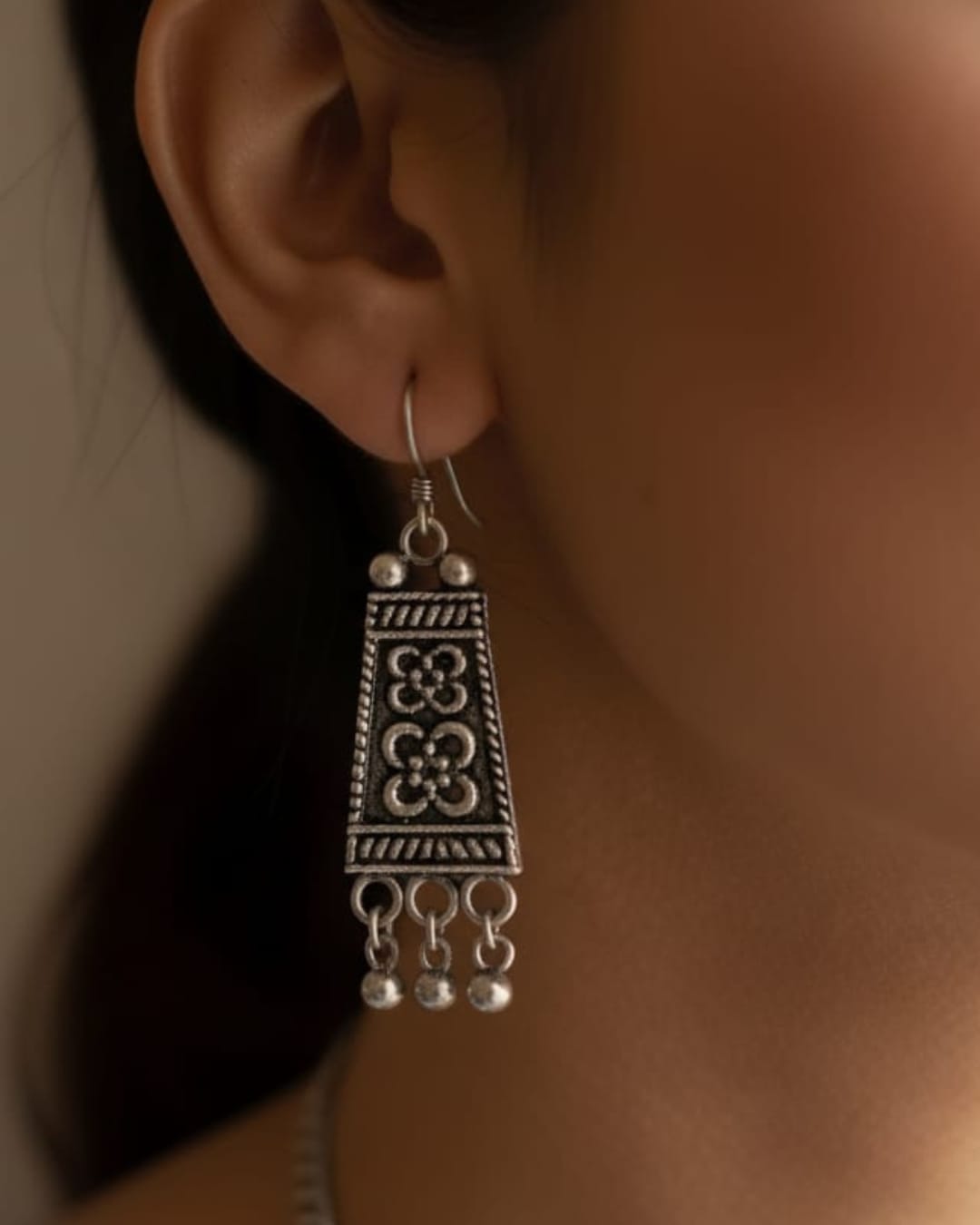 Silver Antique Jewelry Set for Women – Traditional Vintage Design